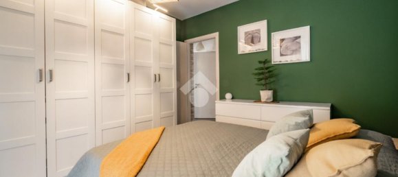 Квартира с 2 спальнями в Пескате, Италия № 298377 21