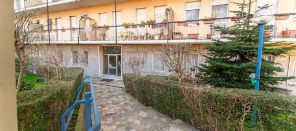 2 rooms Apartment in Turin, Italy No. 273788 15