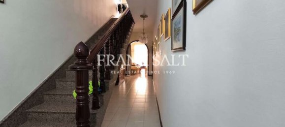 Дом с 3 спальнями в Мкабба, Мальта № 2949 2