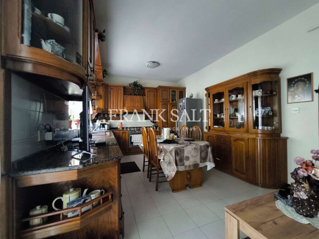 Дом с 3 спальнями в Мкабба, Мальта № 2949