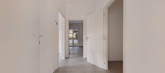 3غرفة شقة في Fiorano Modenese, Italy رقم 152471 5