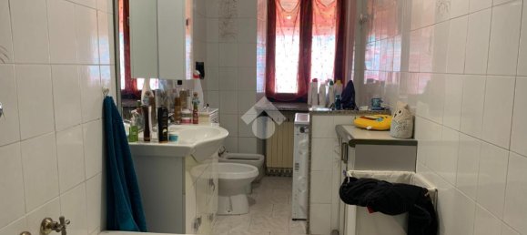 4-salle Appartement à San Francesco al Campo, Italy No. 88001 12