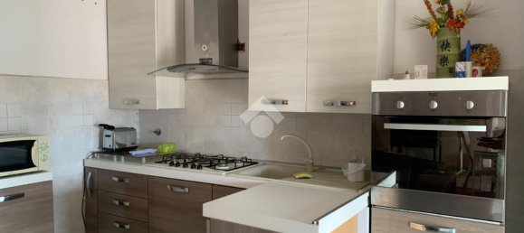 4-salle Appartement à San Francesco al Campo, Italy No. 88001 2