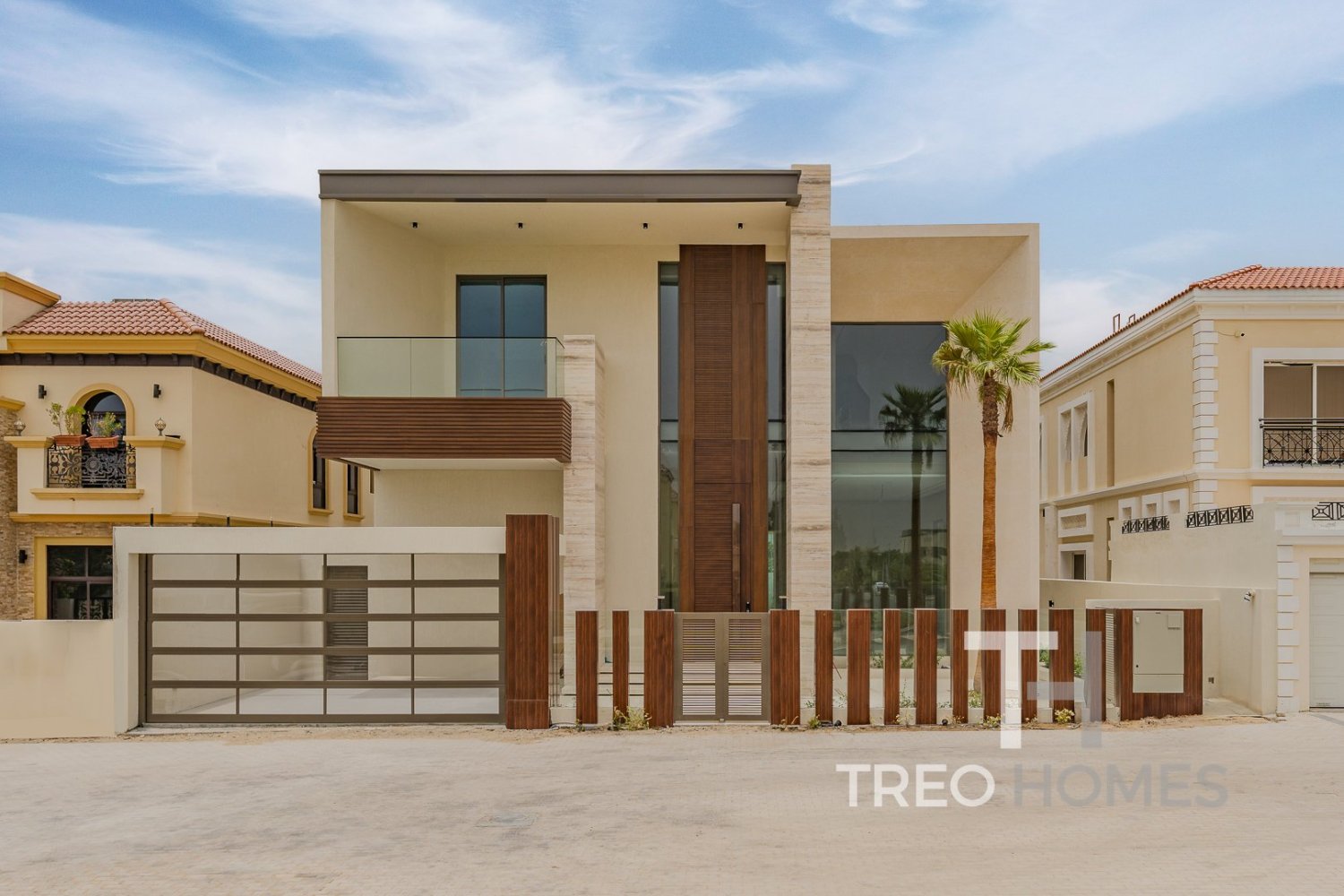 6 bedrooms Villa in Jumeirah Park, UAE No. 94283