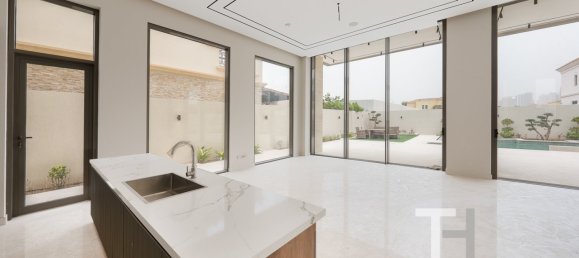 6 chambres Villa à Jumeirah Park, UAE No. 94283 13