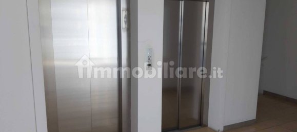 Офис с 1 комнатой в Монтебеллуна, Италия № 89311 10