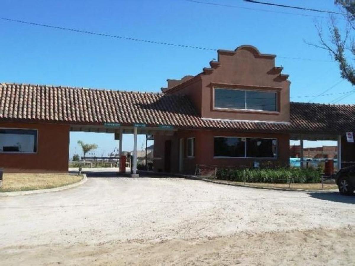  Land in Escobar, Argentina No. 117822