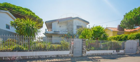 4 bedrooms House in Cascais, Portugal No. 47722 2