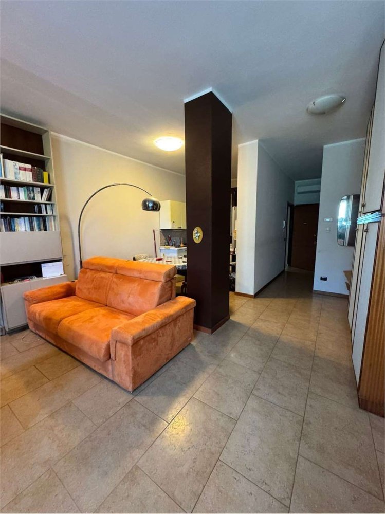 Apartamento de 3 habitaciónes en Marmirolo, Italy No. 338423