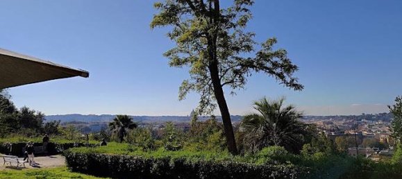 1 bedroom Apartment in Rome, Italy No. 113290 2