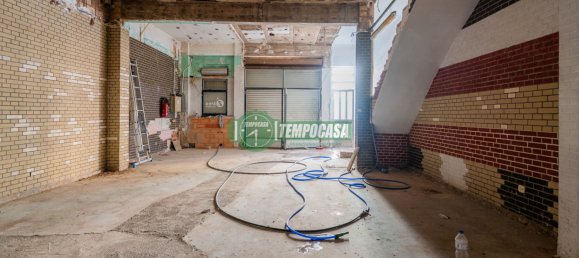 10 bedrooms House in Valencia, Spain No. 191462 7