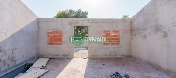 10 bedrooms House in Valencia, Spain No. 191462 2