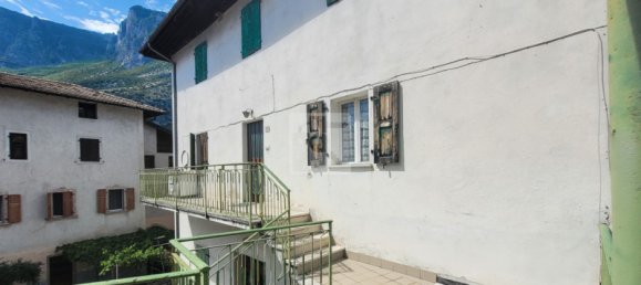 2 Schlafzimmer Haus in Dro, Italy, Nr. 306589 3