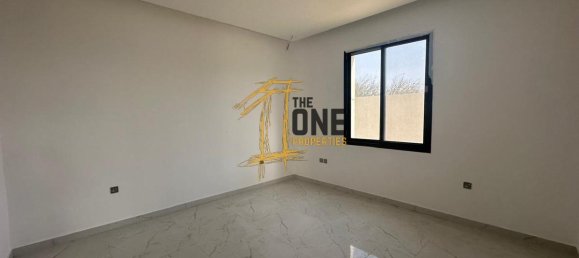 7 bedrooms Villa in Seih Al Uraibi, UAE No. 93799 3