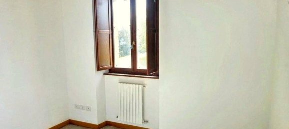 2 Schlafzimmer Doppelhaus in Monte Roberto, Italy, Nr. 279263 8