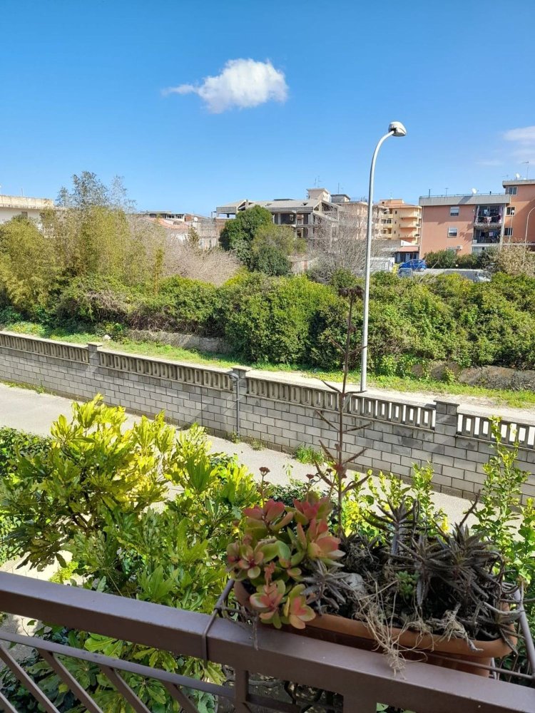 Apartamento de 7 dormitorios en Barcellona Pozzo di Gotto, Italy No. 346276