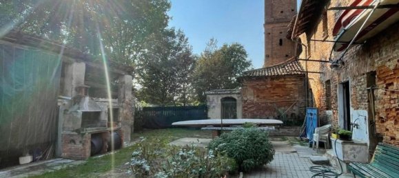 5 bedrooms House in Gambarana, Italy No. 365302 12