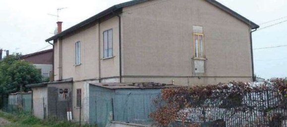 5-salle Appartement à Legnago, Italy No. 195058 7
