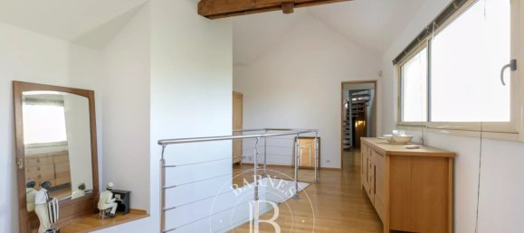 Casa de 6 dormitorios en Igny, France No. 180742 17