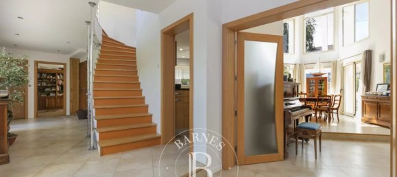 Casa de 6 dormitorios en Igny, France No. 180742 25