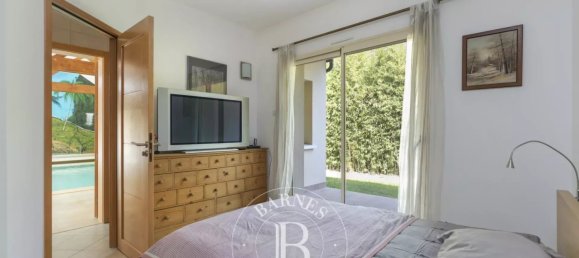 Casa de 6 dormitorios en Igny, France No. 180742 29