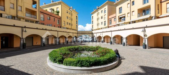 2 rooms Commercial property in Genoa, Italy No. 123618 24