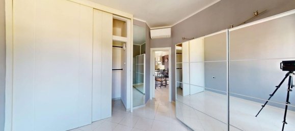 2 rooms Apartment in Florence, Italy No. 266010 17