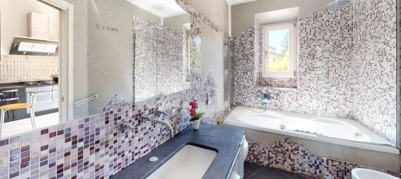 2 rooms Apartment in Florence, Italy No. 266010 24