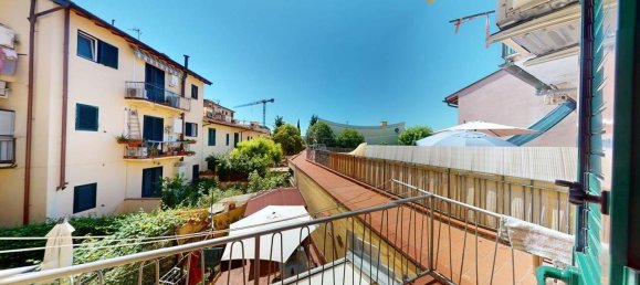 2 rooms Apartment in Florence, Italy No. 266010 12