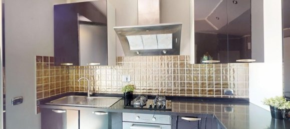 2 rooms Apartment in Florence, Italy No. 266010 5