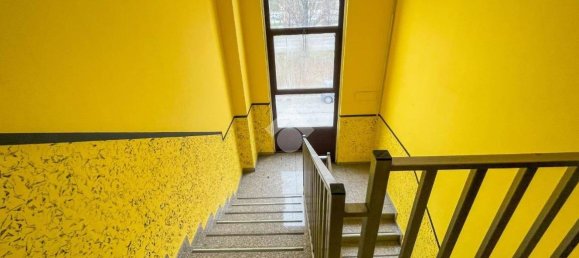 Escritório de 3 divisões em Monza, Italy N.º 146661 11