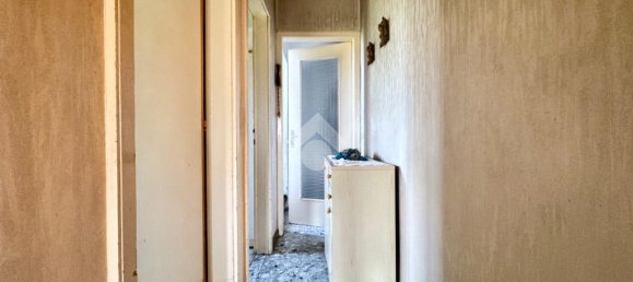 Villa de 3 dormitorios en Udine, Italy No. 54402 31