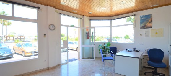 2 bedrooms Commercial property in Campoamor, Spain No. 543 2