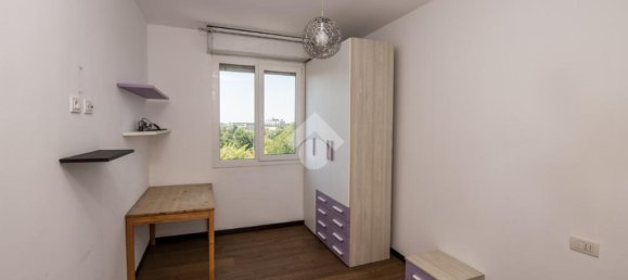 Apartamento de 2 dormitorios en Milan, Italy No. 329584 3