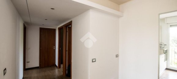 Apartamento de 2 dormitorios en Milan, Italy No. 329584 13