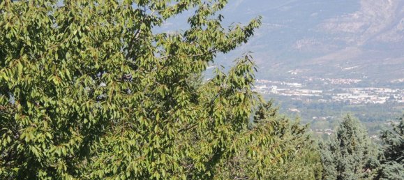 10 rooms House in Introdacqua, Italy No. 80488 2