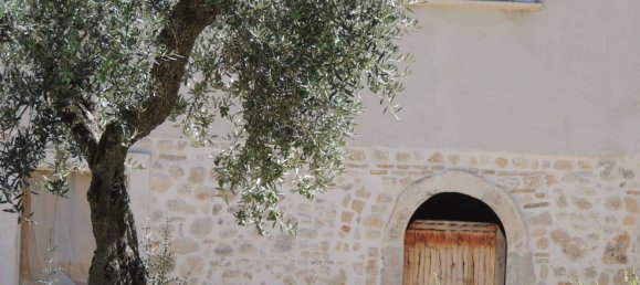 10 rooms House in Introdacqua, Italy No. 80488 10