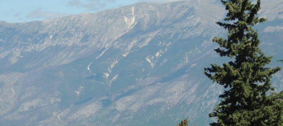 10 rooms House in Introdacqua, Italy No. 80488 3