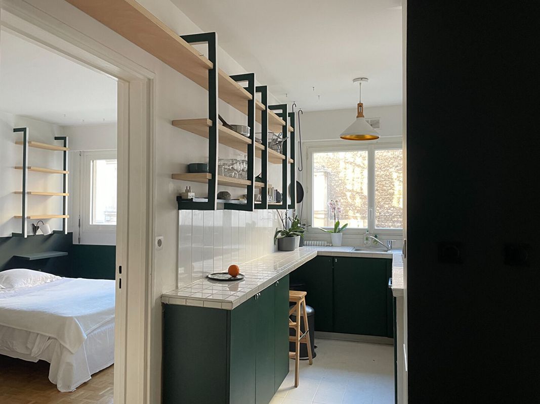 2 bedrooms Apartment in Paris, France No. 344547