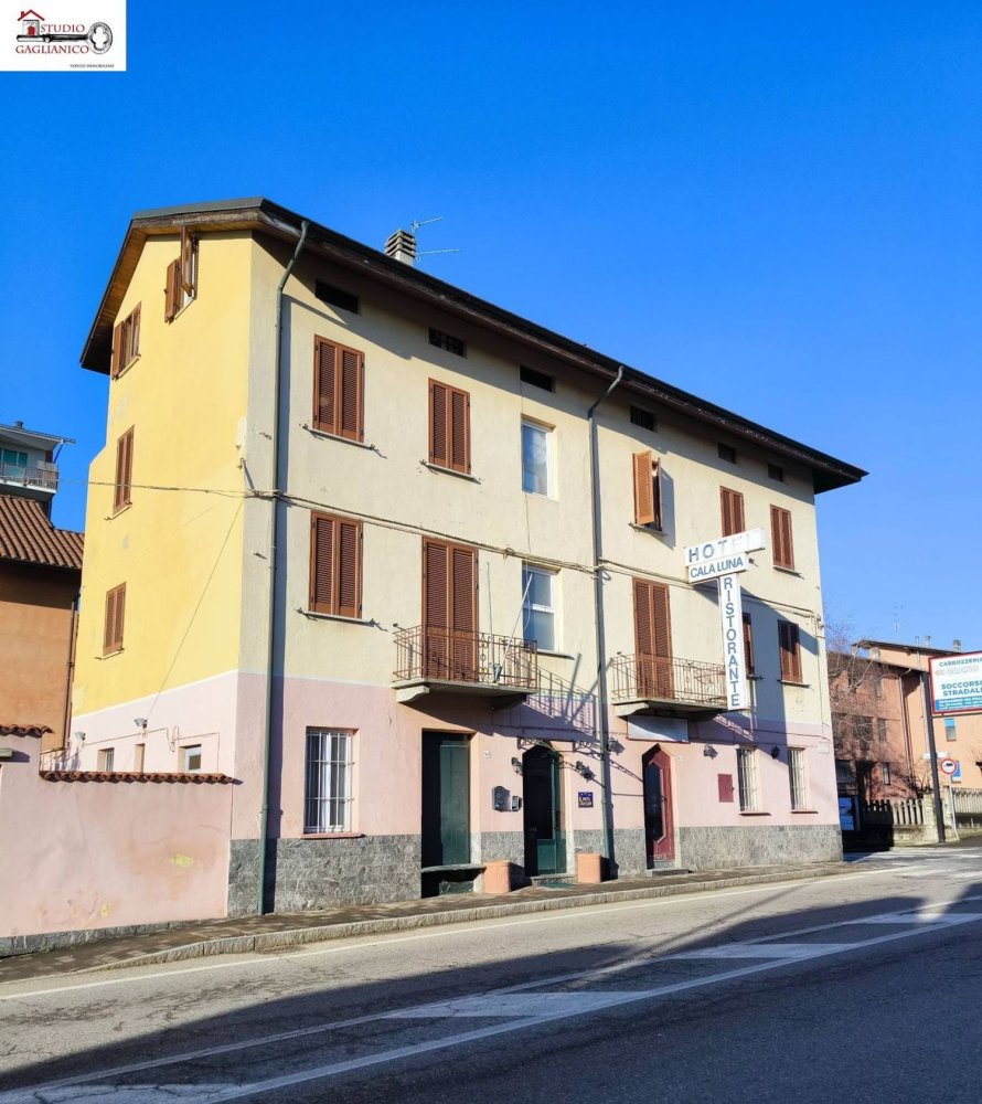 Gewerbliche Immobilie in Gaglianico, Italy 500m², Nr. 43598