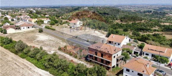 326m² Land in Santarem, Portugal No. 90170 6