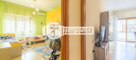 3 Schlafzimmer Wohnung in Rome, Italy, Nr. 321198 21