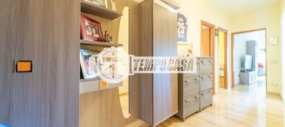 3 Schlafzimmer Wohnung in Rome, Italy, Nr. 321198 33