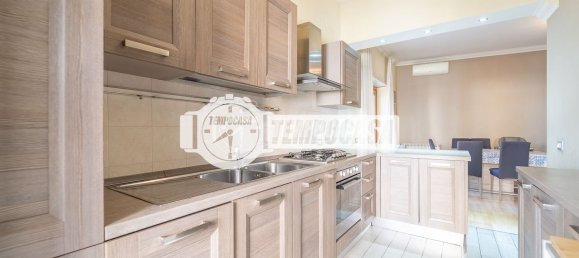 3 Schlafzimmer Wohnung in Rome, Italy, Nr. 321198 2