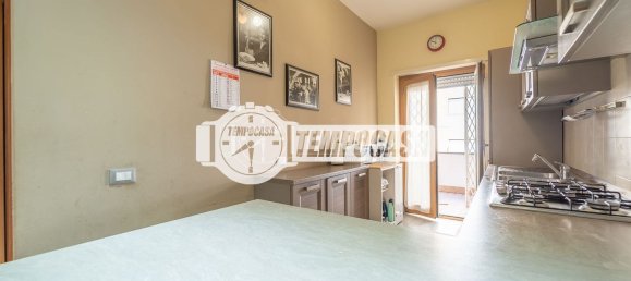 3 Schlafzimmer Wohnung in Rome, Italy, Nr. 321198 13