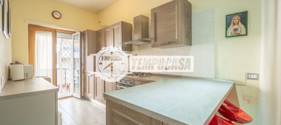 3 Schlafzimmer Wohnung in Rome, Italy, Nr. 321198 12