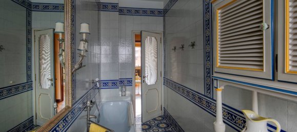 6 bedrooms Apartment in Turin, Italy No. 378179 18