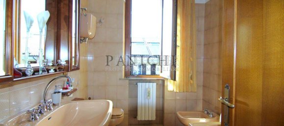 9-salle Maison à Trequanda, Italy No. 111856 13