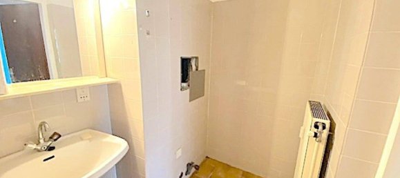 Studio in Vienna, Austria No. 216677 9