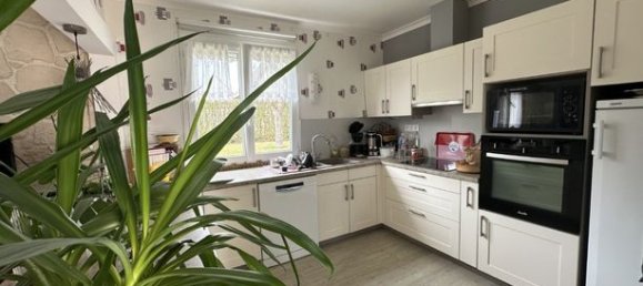 3 Schlafzimmer Haus in Montivilliers, France, Nr. 359849 2